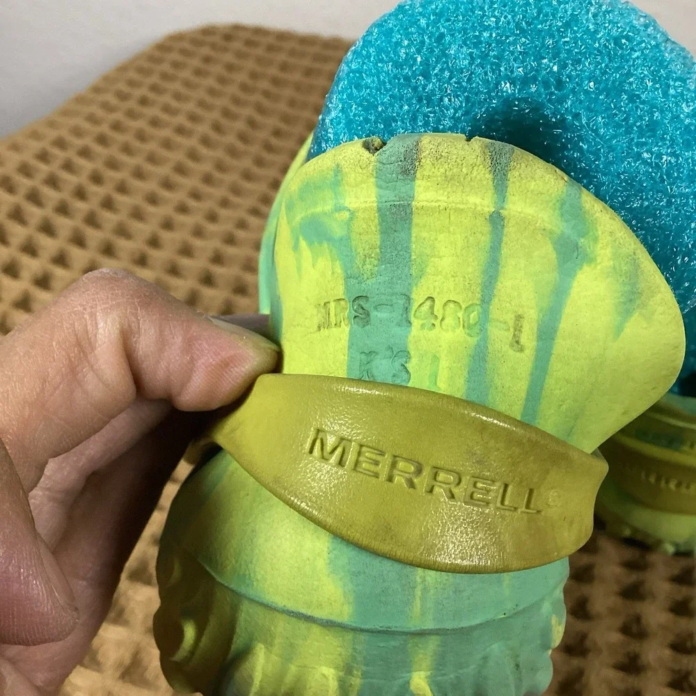 MERRELL Hydro Moc Clogs Big Kids Sz 1 Green MRS-1480-K'S Water Shoes